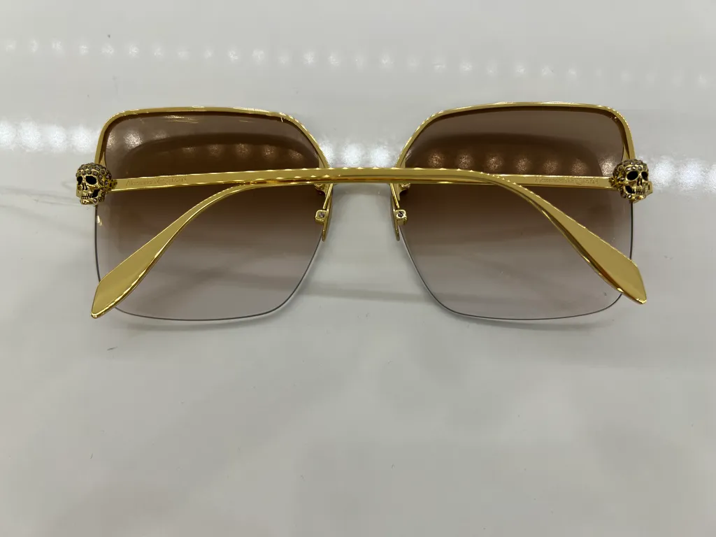 Gradient Oversize-Frame Sunglasses