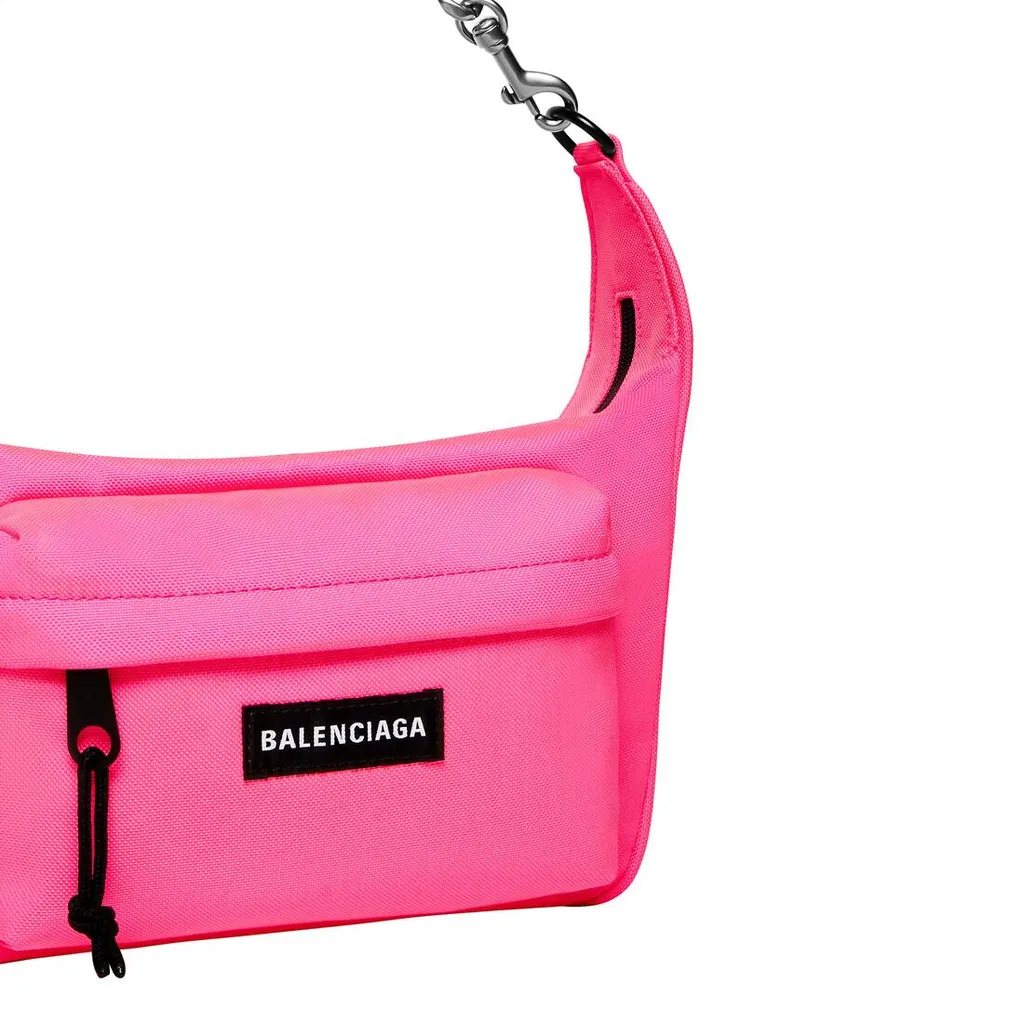 Raver Medium Chained Shoulder Bag