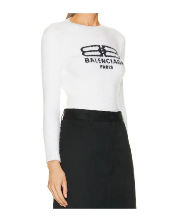 Round Neck Sweater