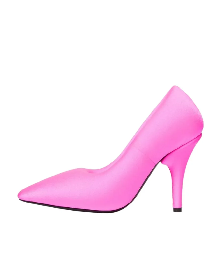 Xl Pointed-Toe Pumps