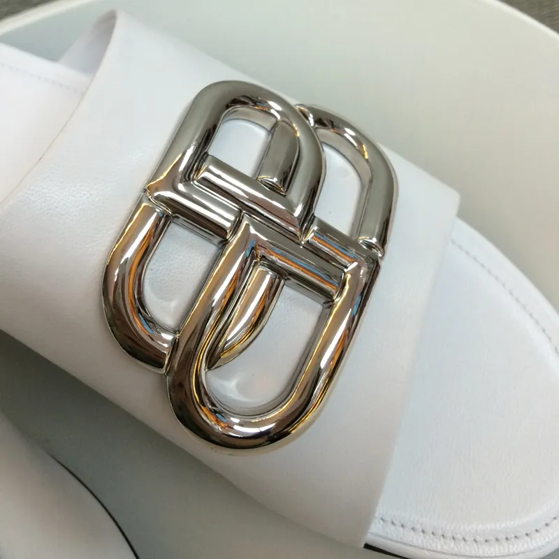 Bb Buckle Sandals