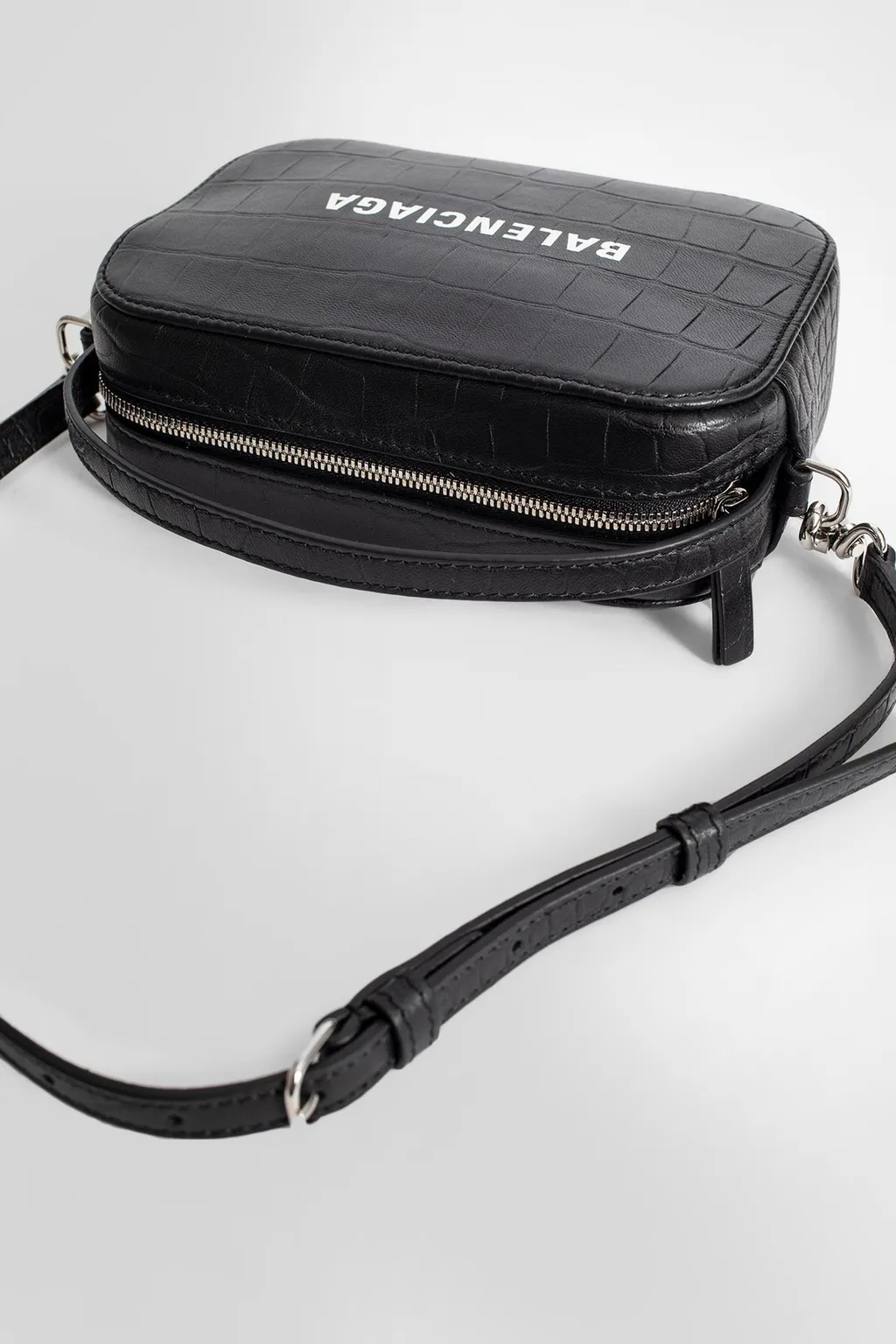 Everyday Xs Crocodile-Effect Shoulder Bag