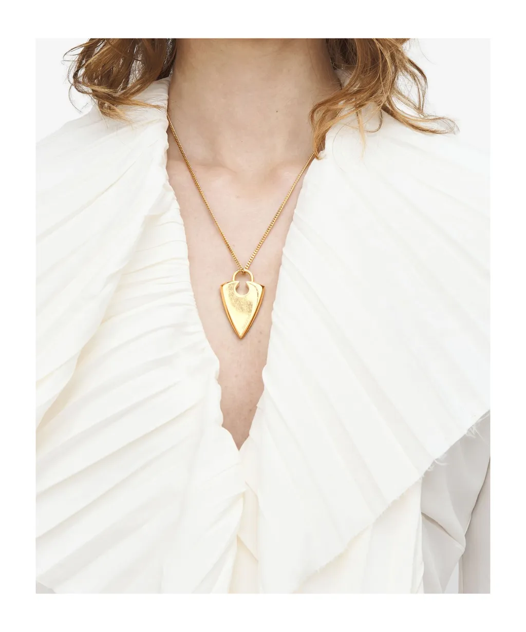 Plissé V-Neck Blouse