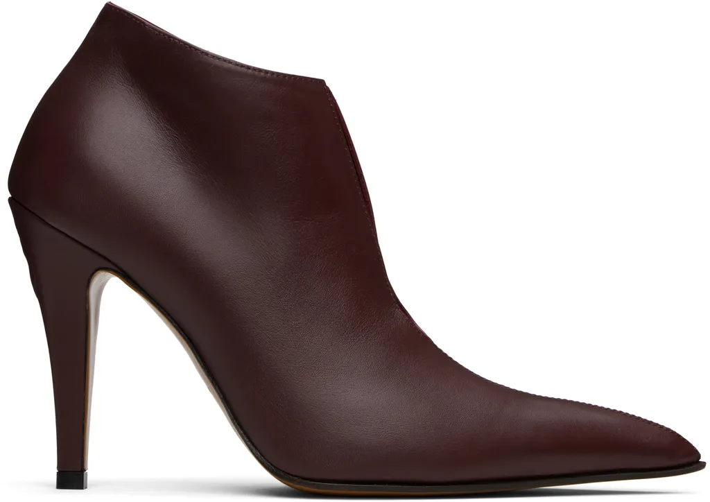 Pointed-Toe Heeled Pumps