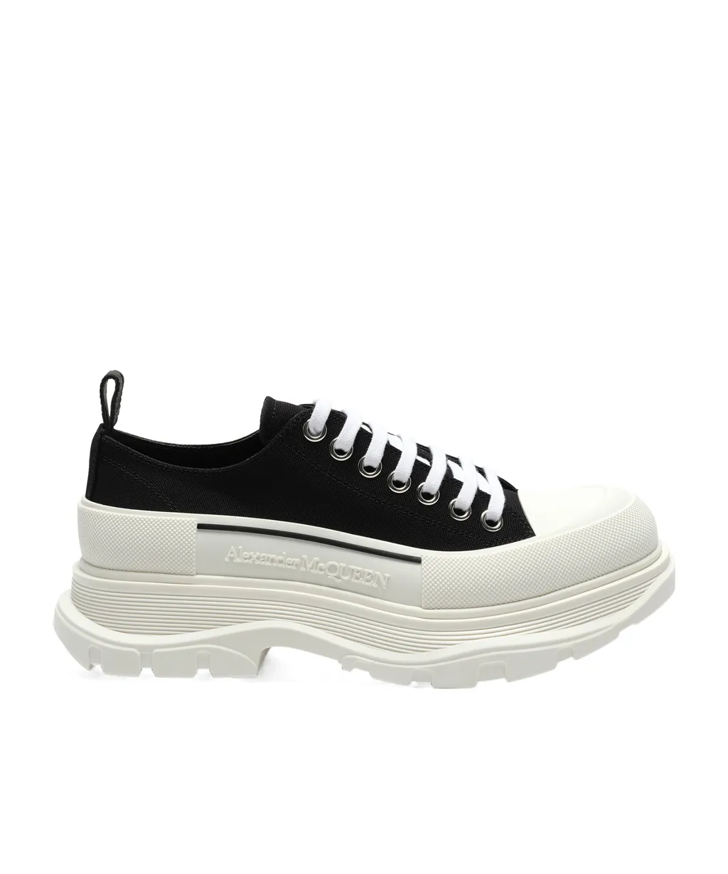 Logo Detailed Lace-Up Sneakers