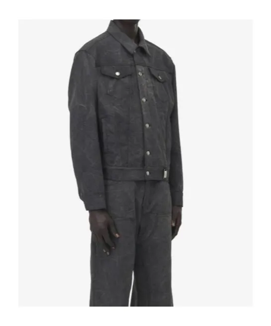 Buttoned Trucker Denim Jacket
