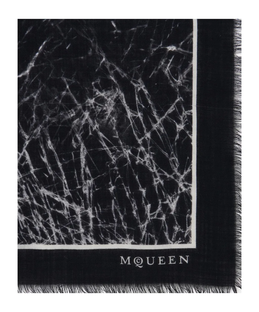 Graphic Printed Frayed-Edge Scarf