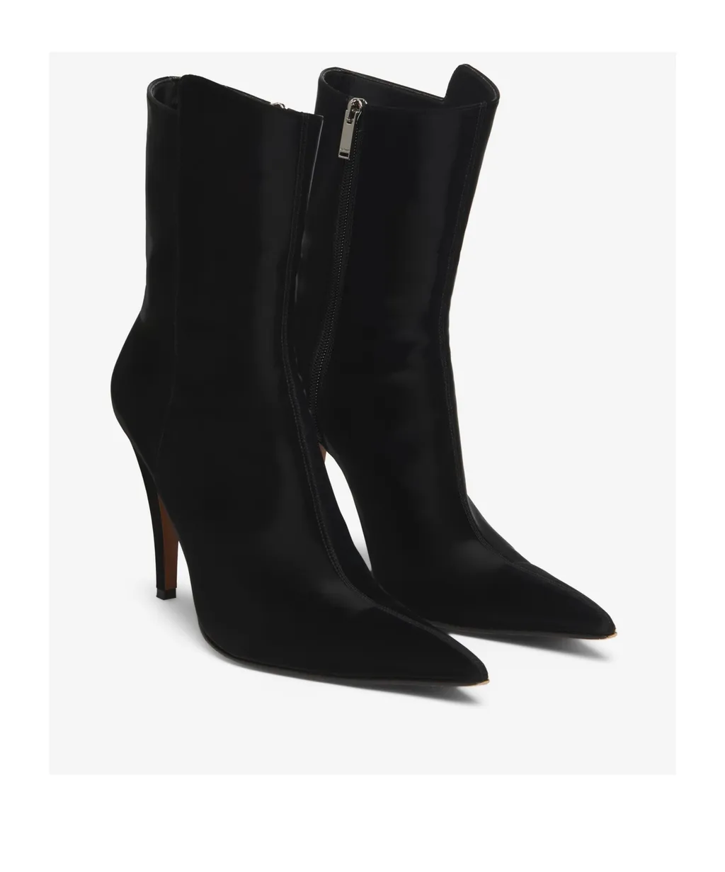 Birdee Pointed-Toe Ankle Boots