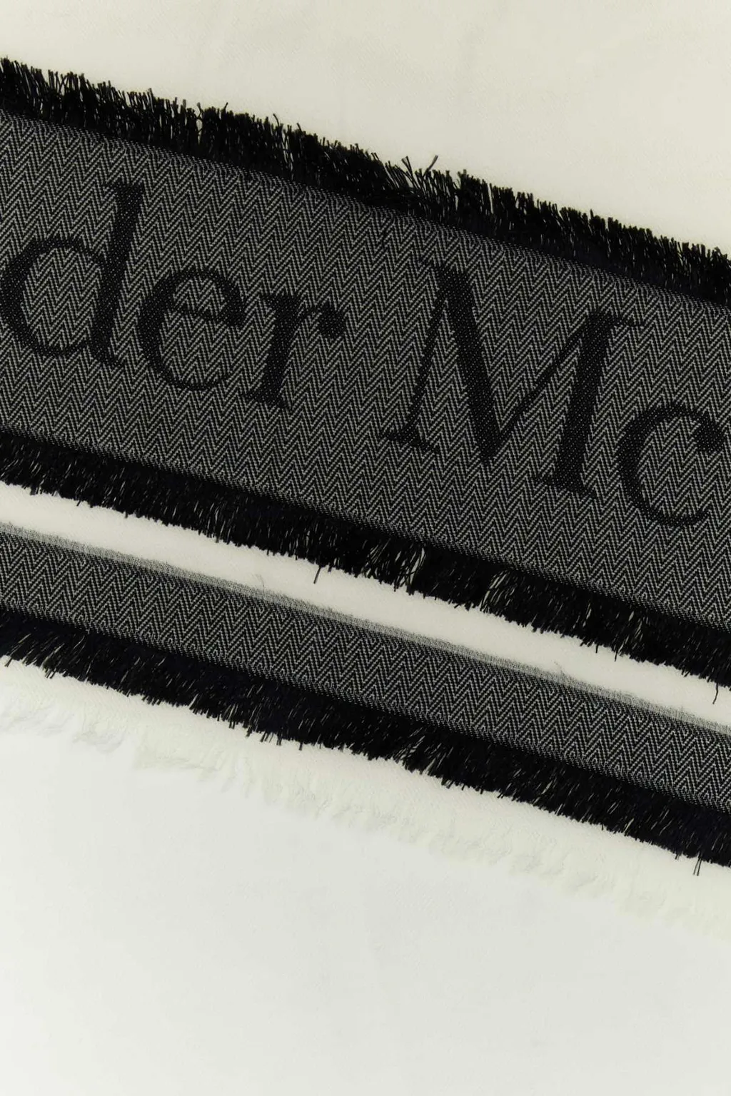 Logo Printed Frayed-Edge Scarf