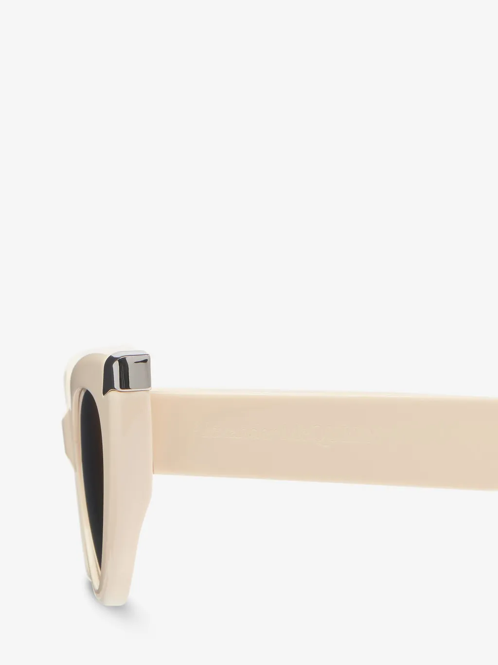 Cat-Eye Frame Sunglasses