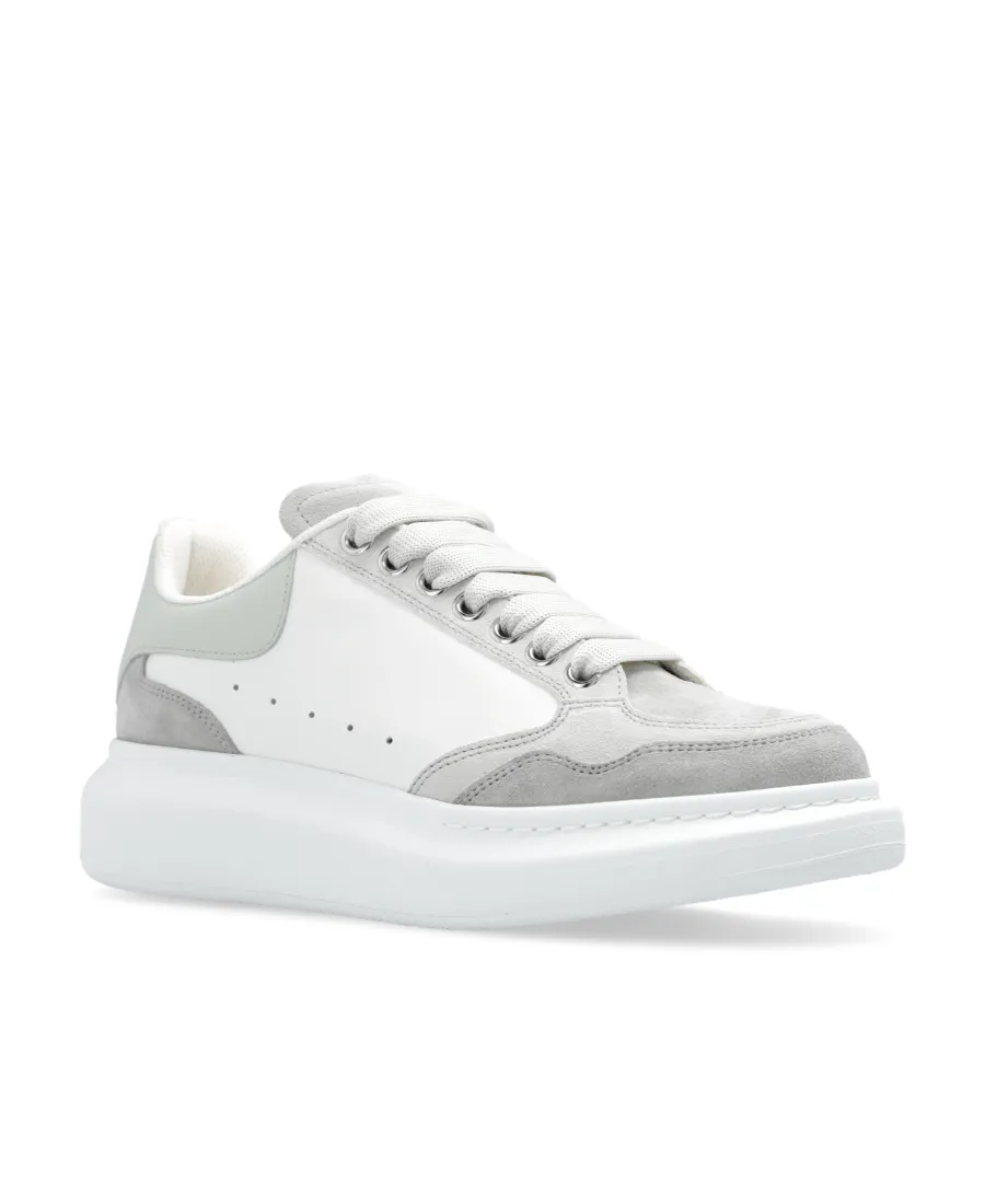 Larry Low-Top Sneakers