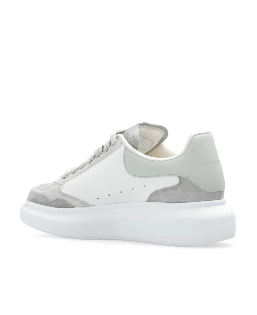 Larry Low-Top Sneakers