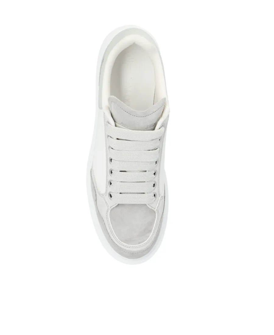 Larry Low-Top Sneakers