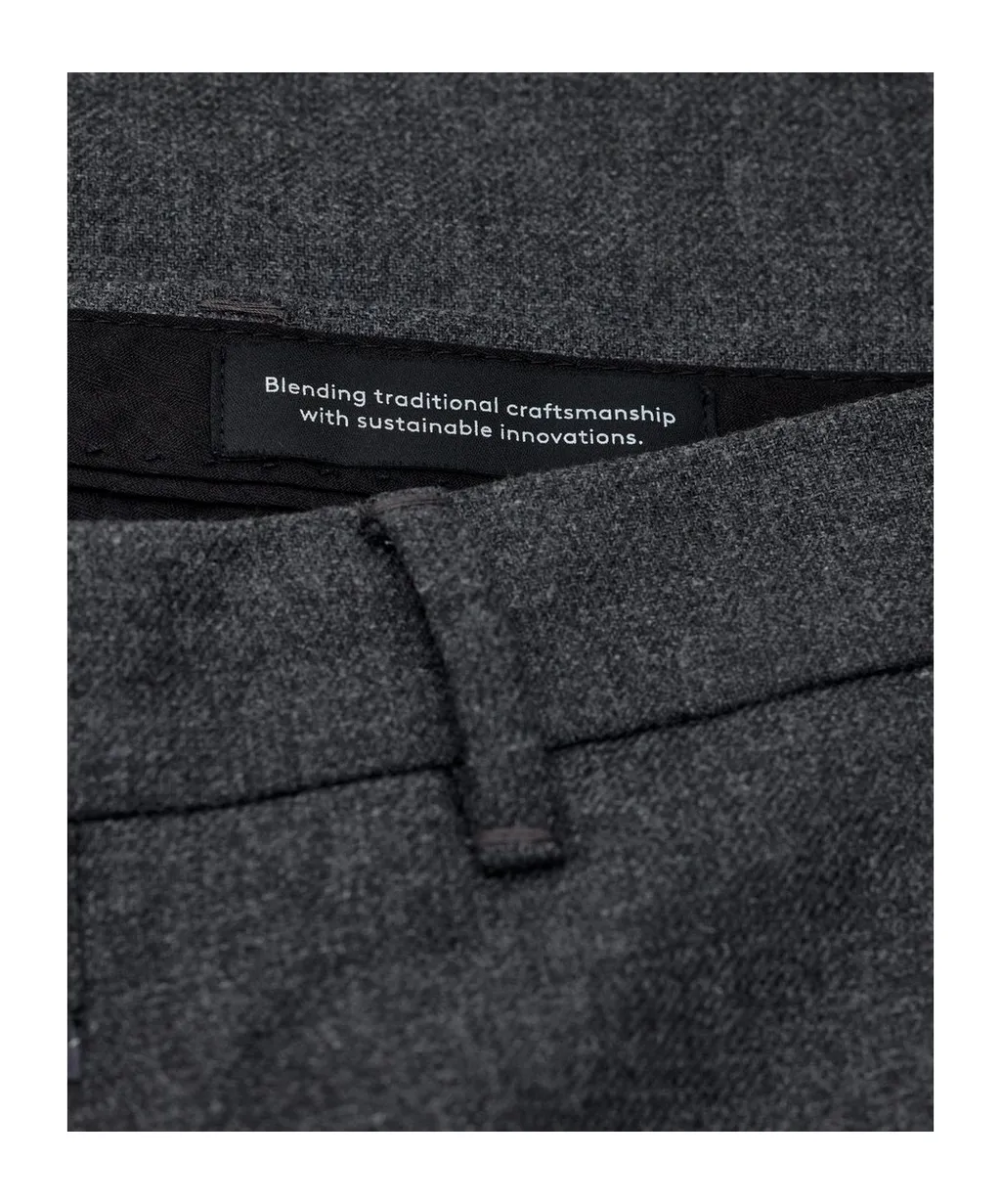 Relaxed-Leg Trousers