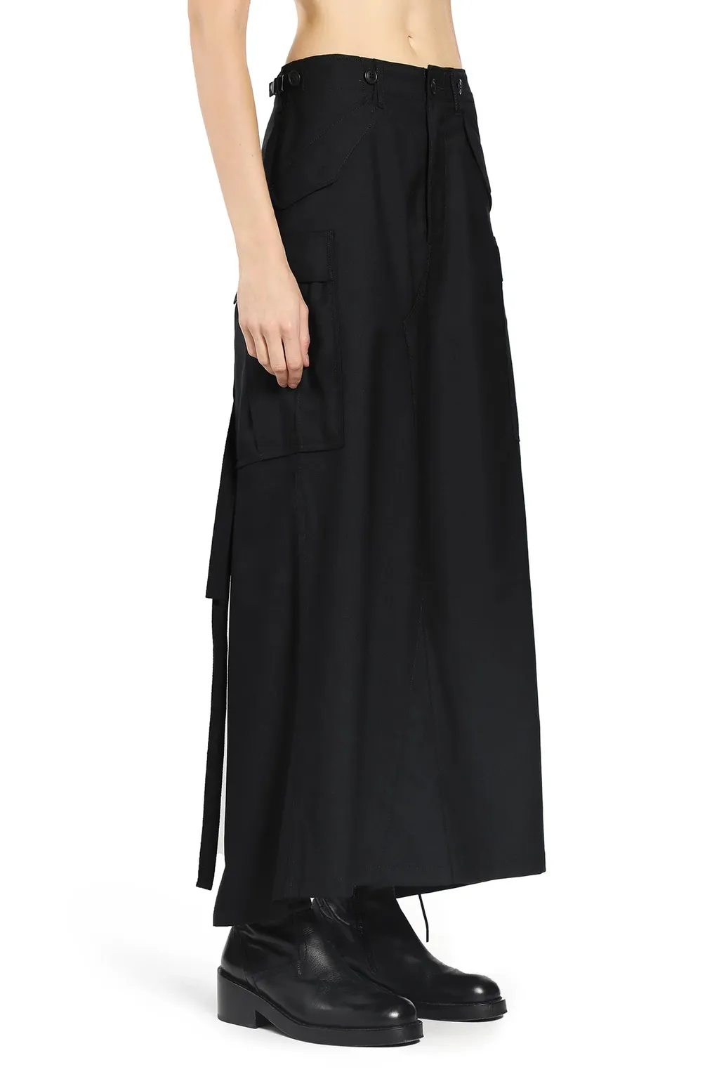 Slit Detail Skirt