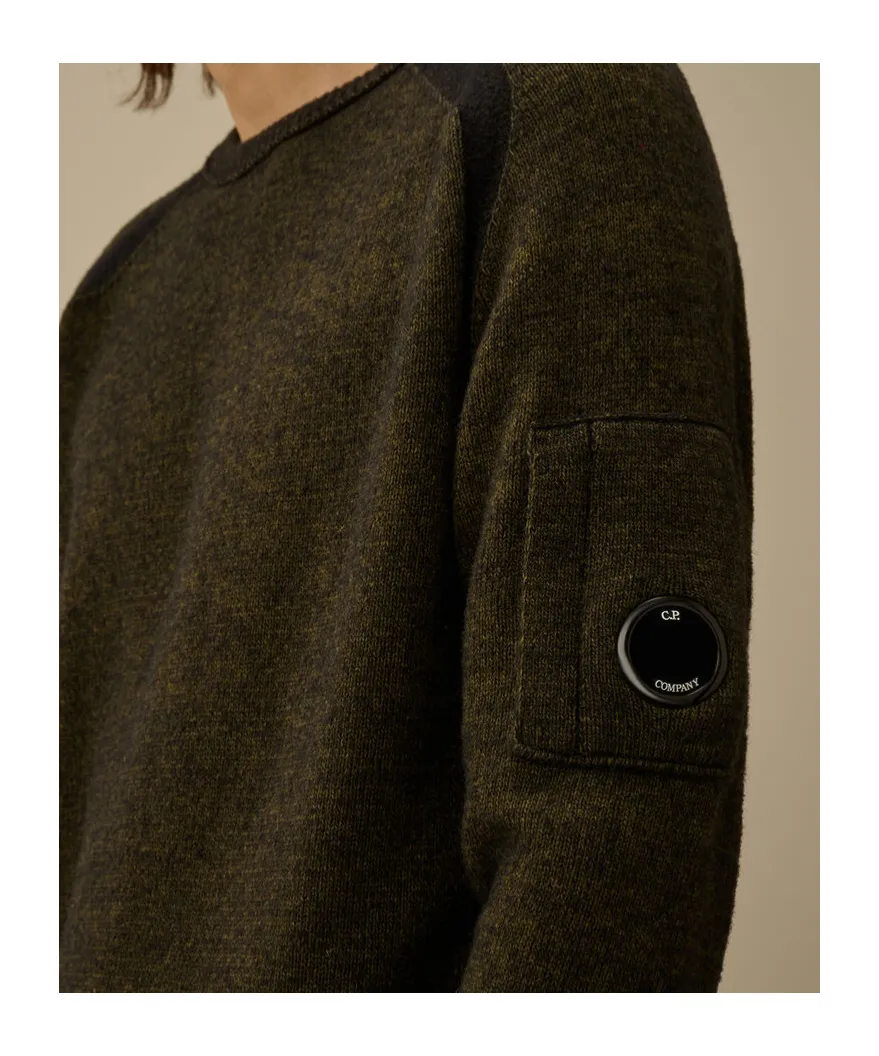 Lens-Appliqué Crew Neck Knitwear