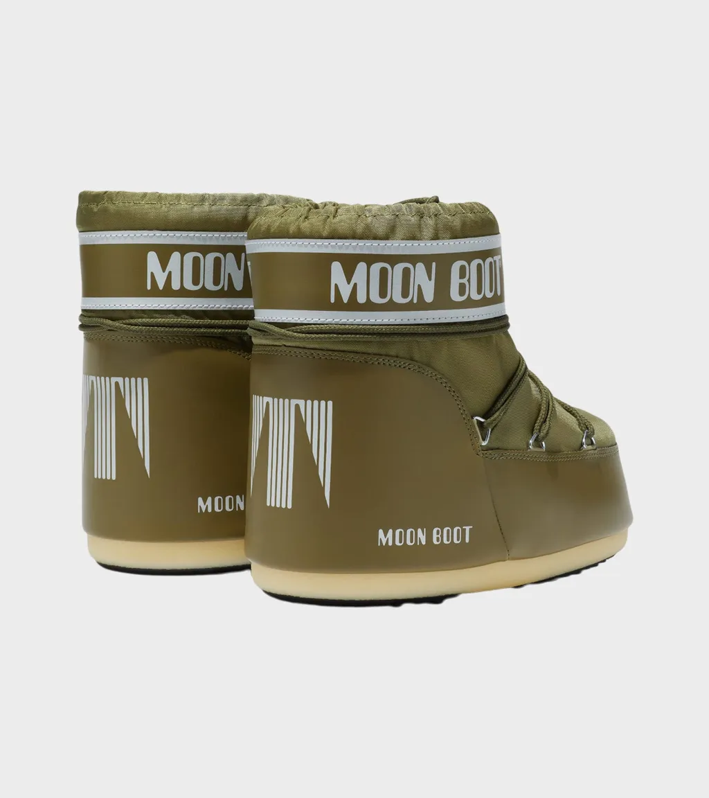 Round-Toed Ankle Boots