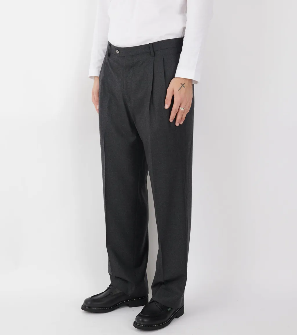Super Light Wool Two-Tuck Slacks