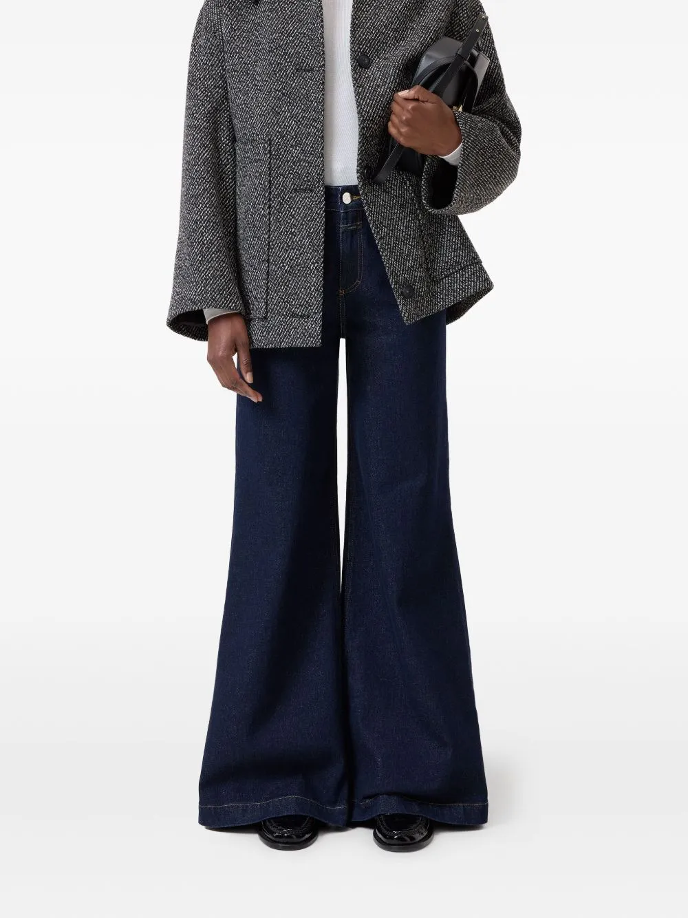 Wide-Leg Jeans