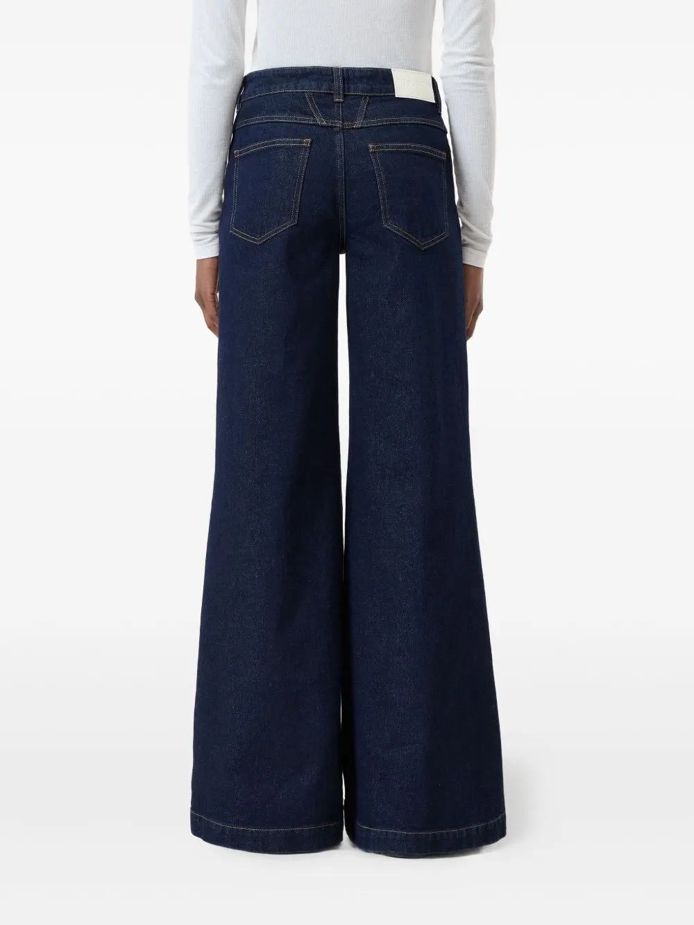 Wide-Leg Jeans