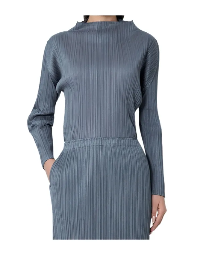Long-Sleeved T-Shirt