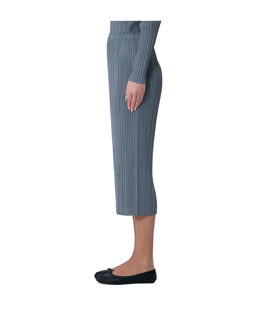 Pleated Pocket Midi Skirt