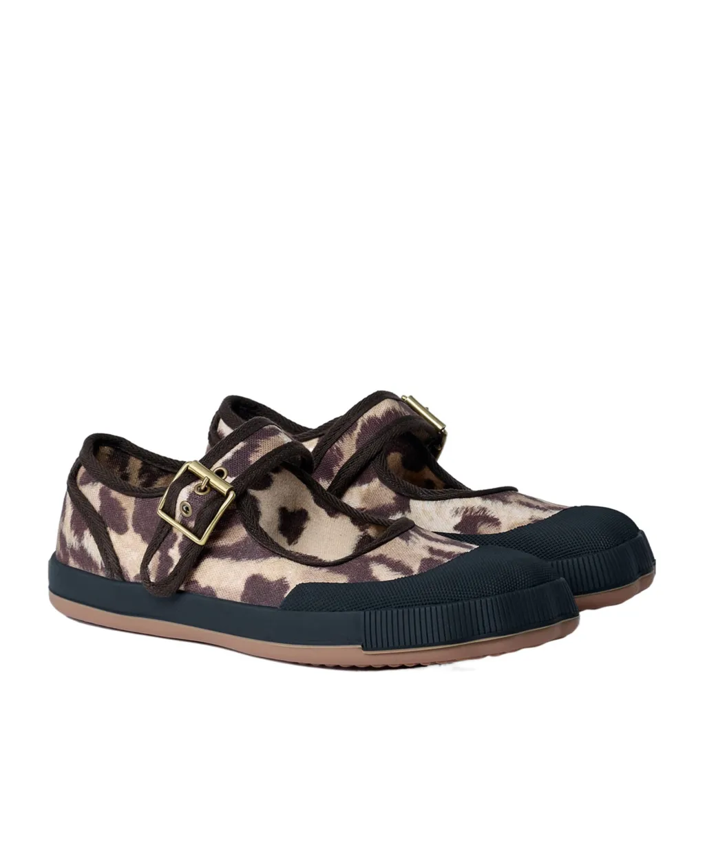 Round-Toe Flat Shoes