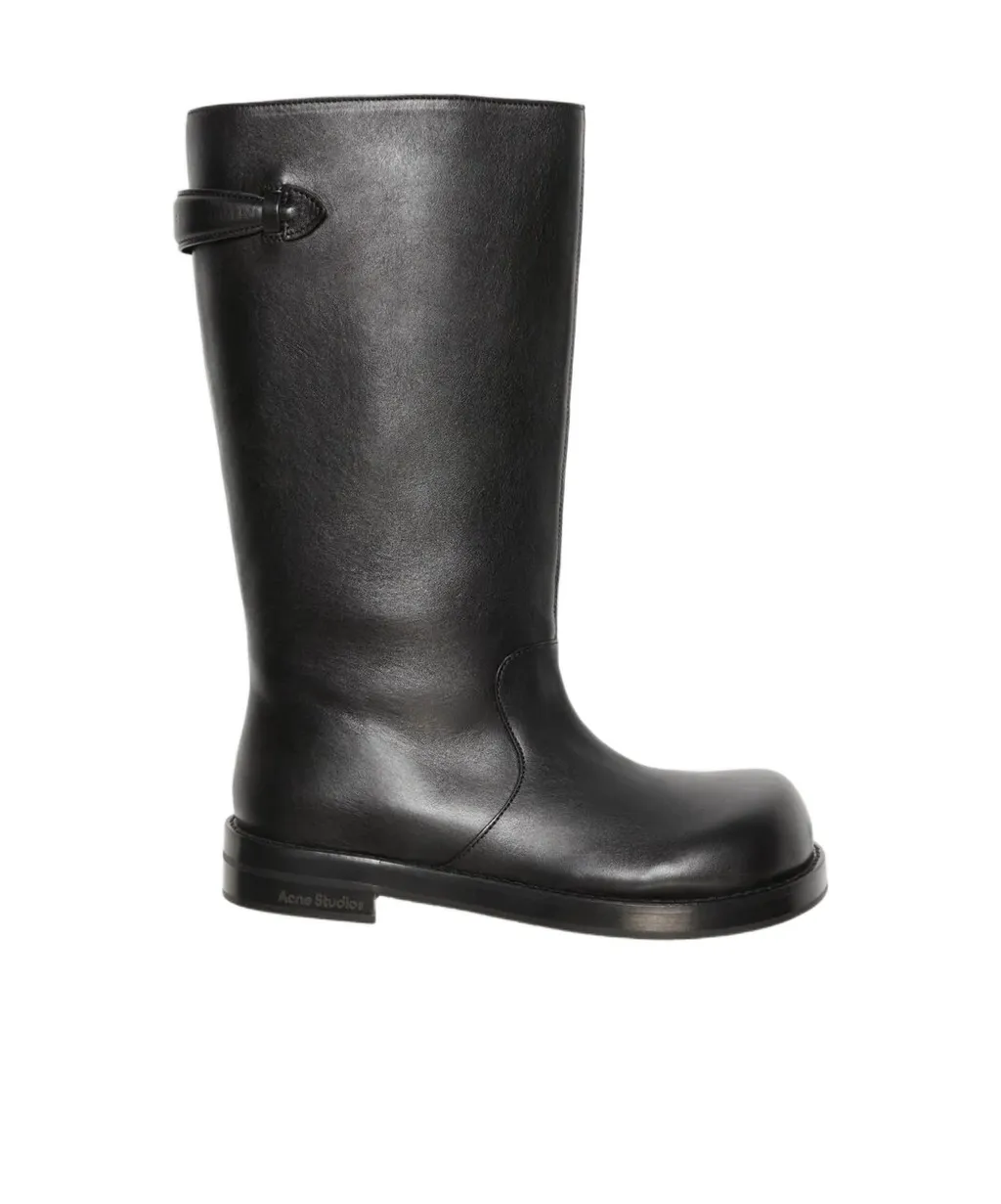 High-Shaft Boots