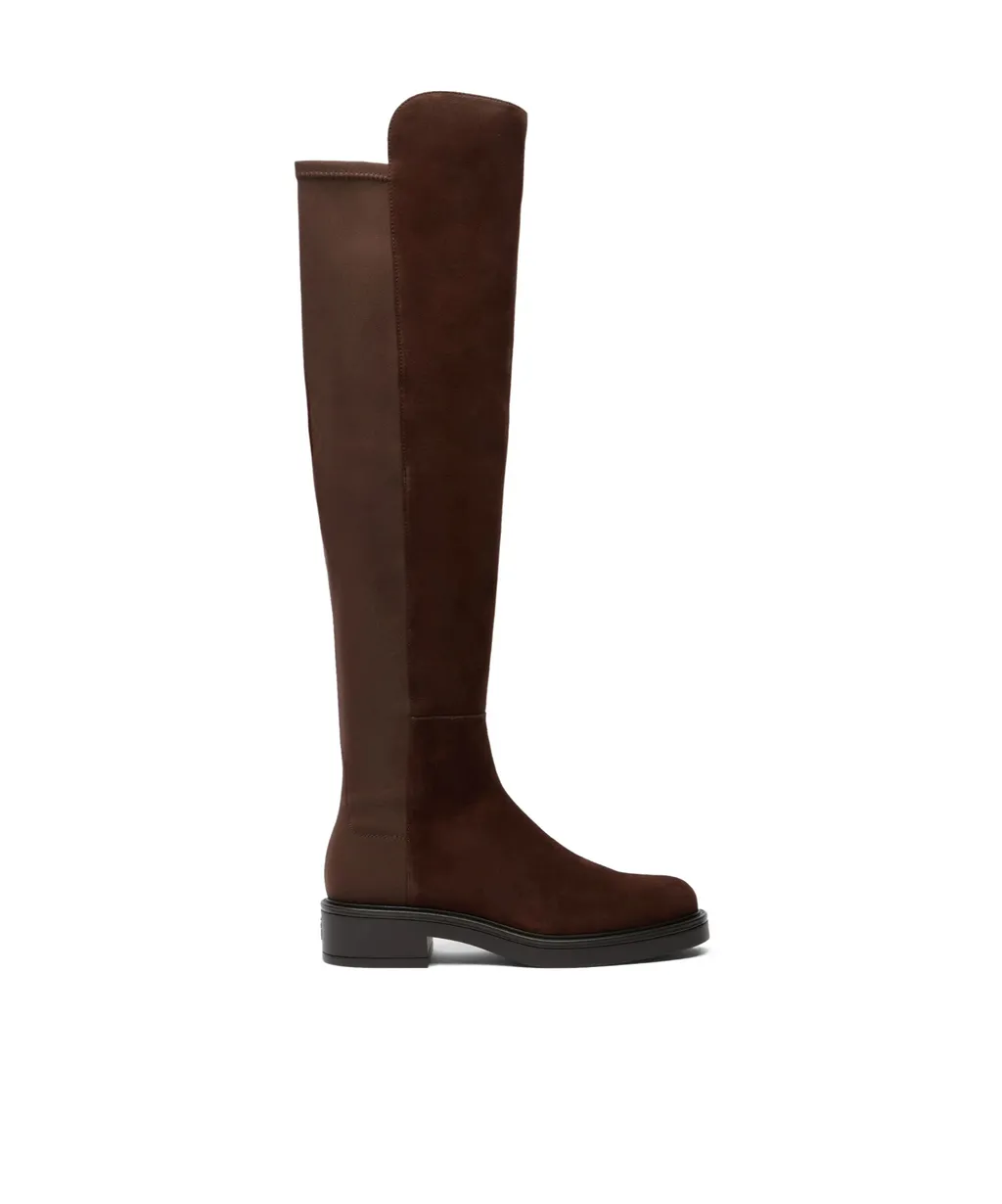 Round-Toe Boots