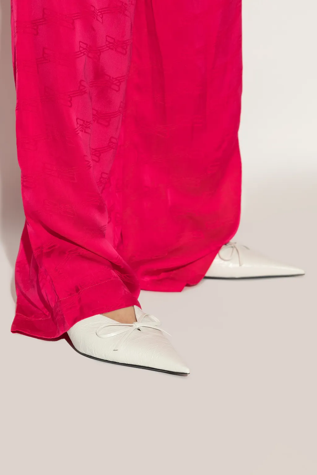 Knife Bow Detailed Mules