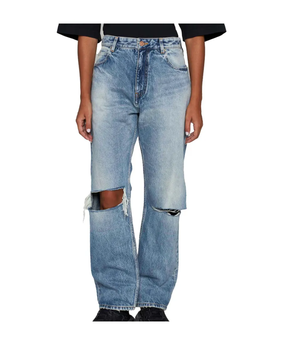 Distressed Loose-Fit Jeans