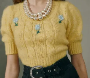 Floral-Embroidered Short-Sleeve Jumper