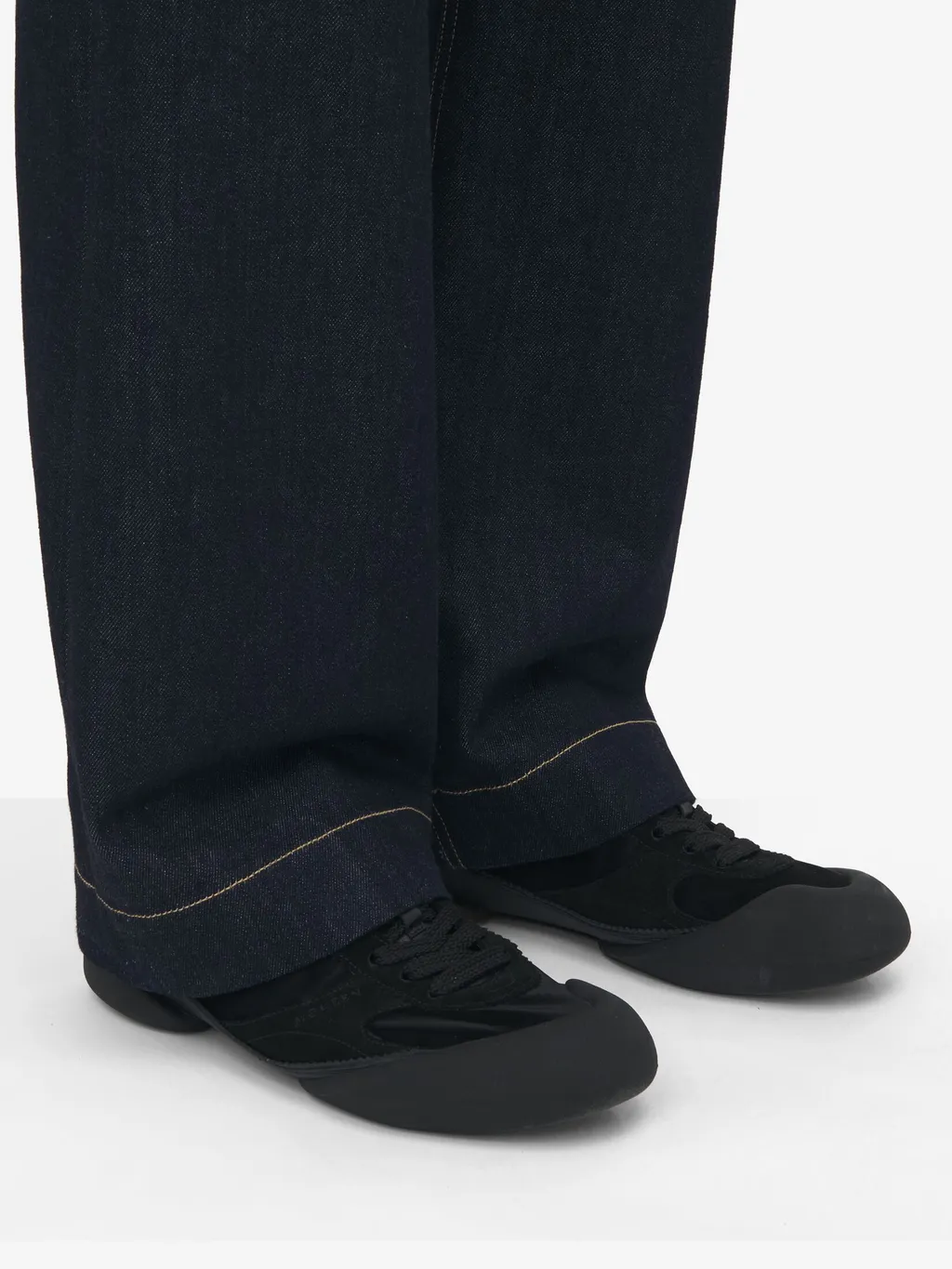 Flexion Sneakers