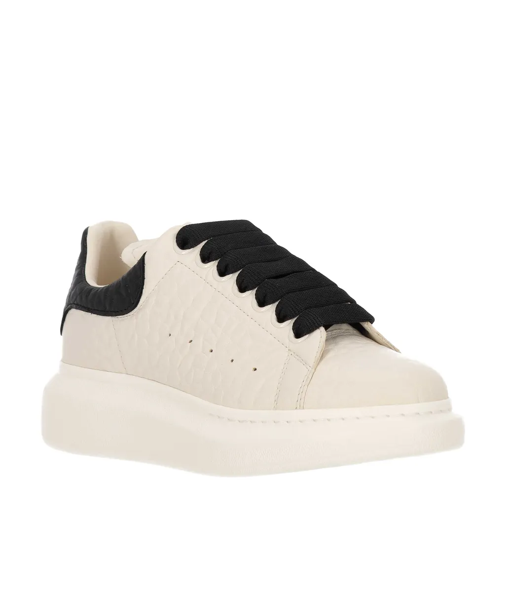 Oversized Sneakers