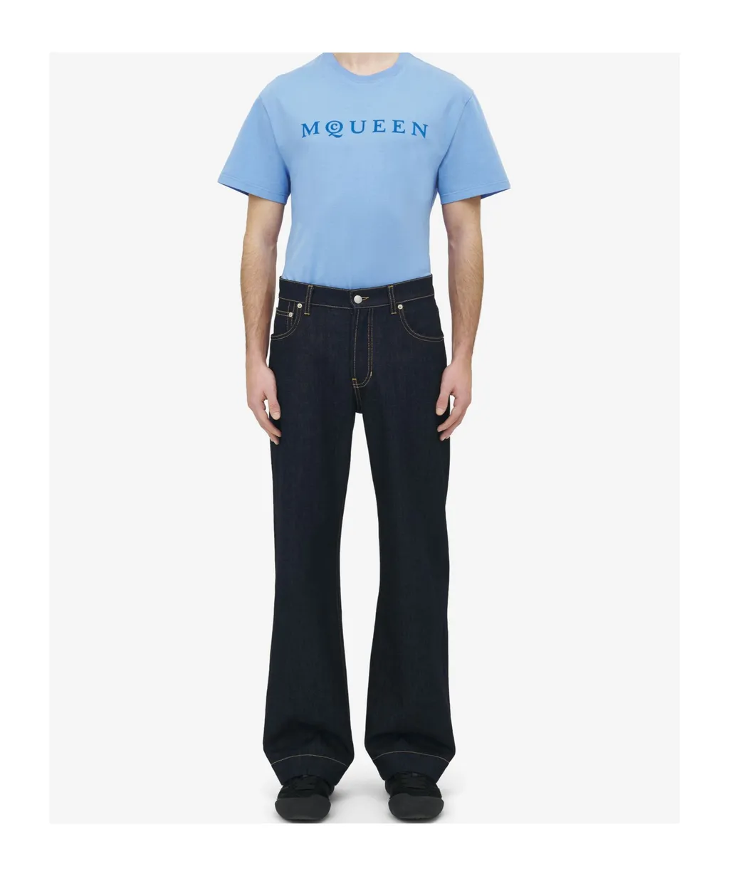 Wide-Leg Jeans