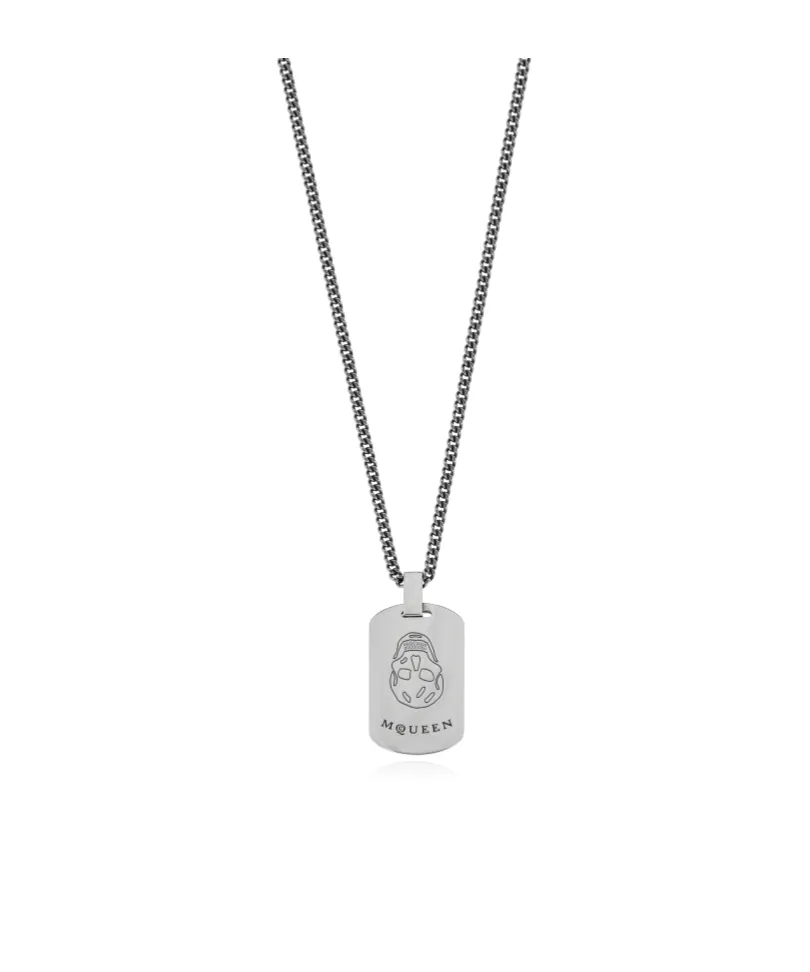 Skull Engraved Pendant Necklace