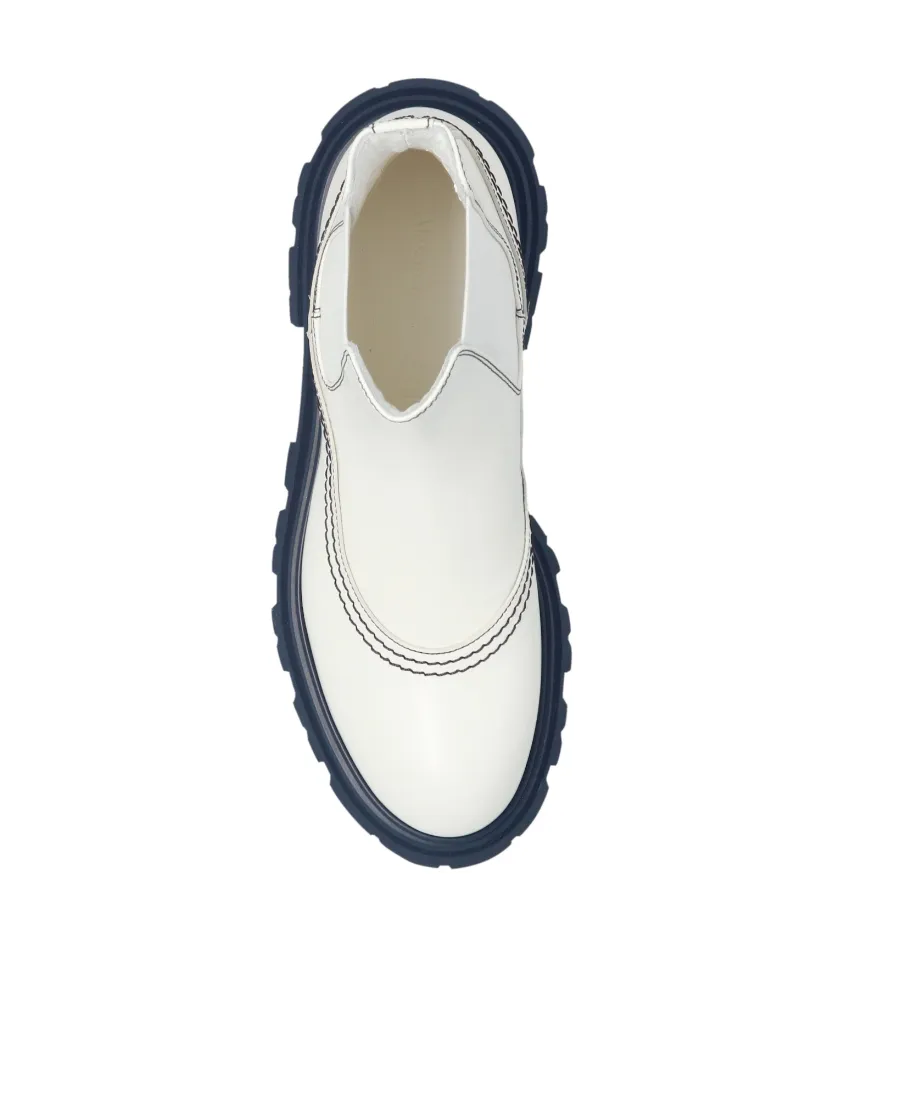 Wander Chelsea Boots