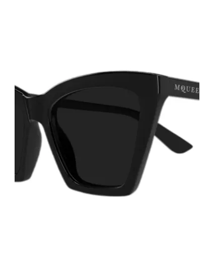 Cat-Eye Frame Sunglasses