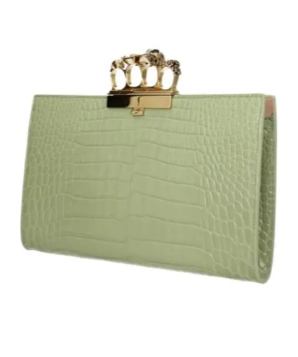 Four Ring Clutch