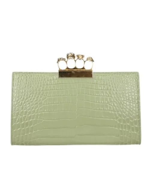 Four Ring Clutch