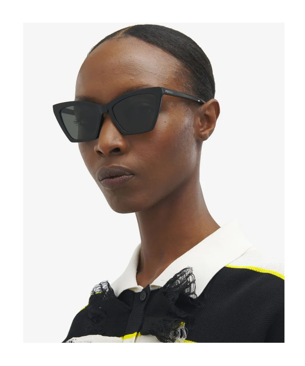 Cat-Eye Frame Sunglasses