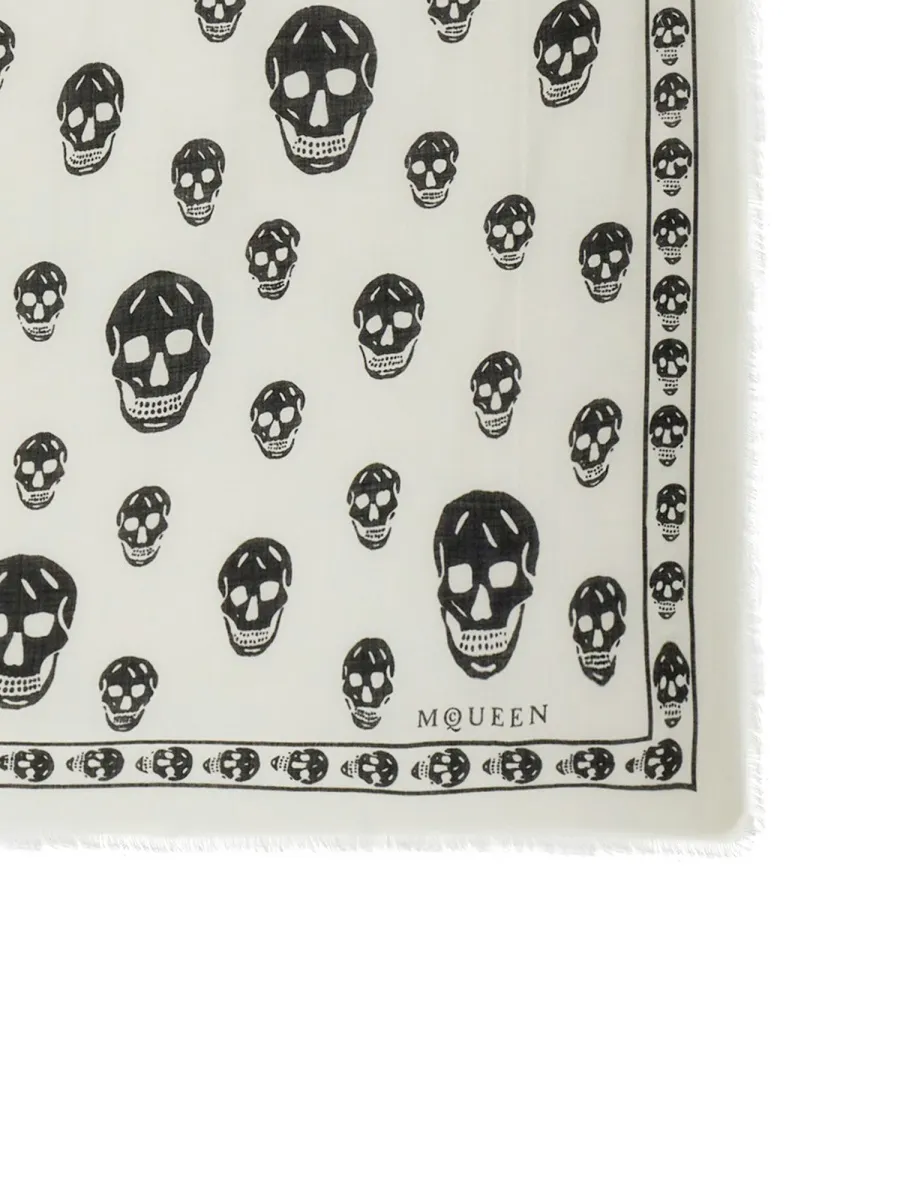 Skull Printed Frayed-Edge Scarf