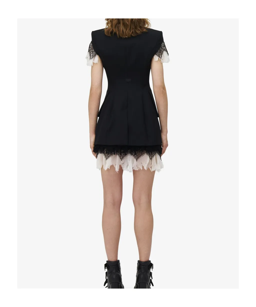 Lace Detailed Mini Skirt