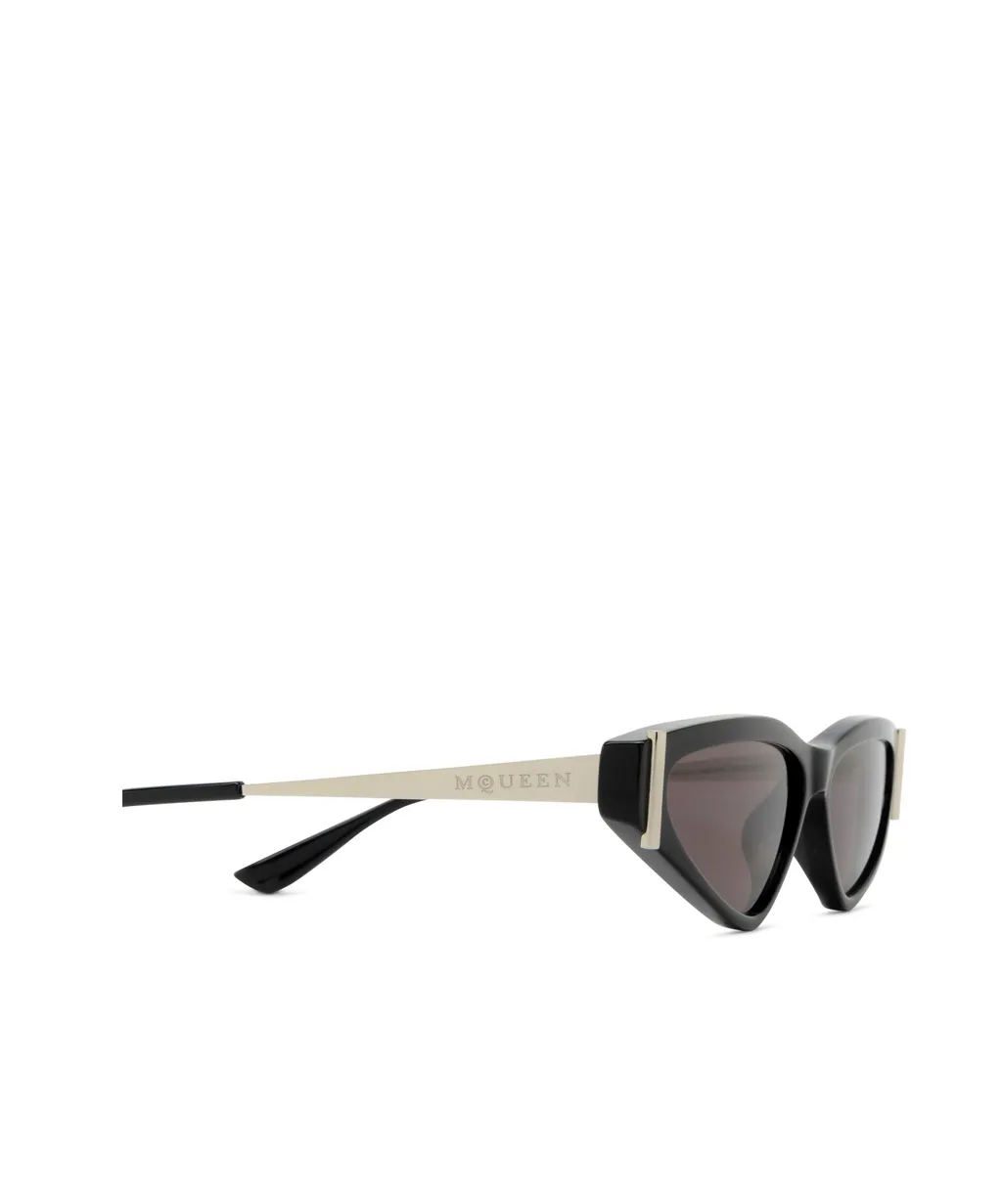 Cat-Eye Frame Sunglasses