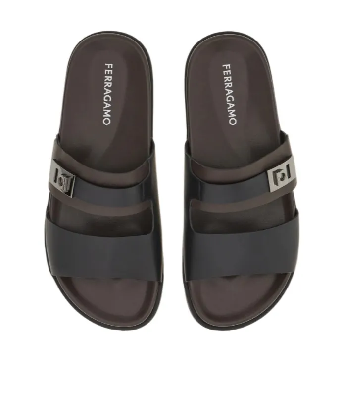 Chunky Sandal With Hug Buckle