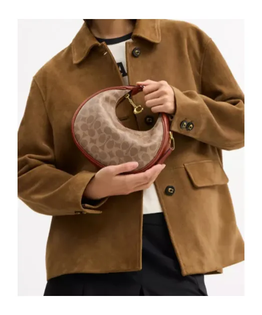 Jonie Bag 22 In Signature Canvas