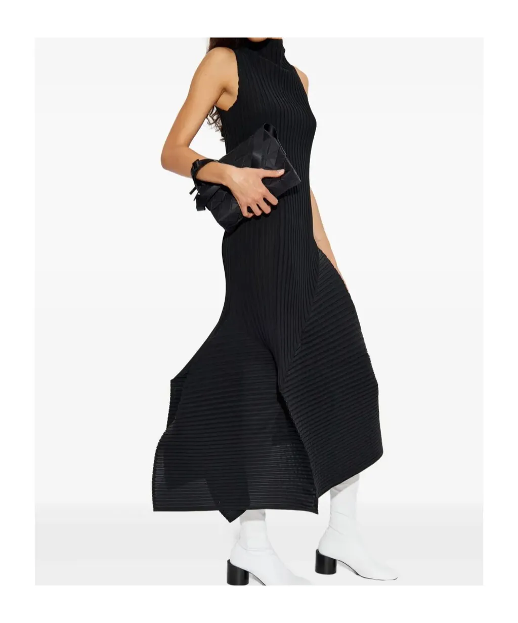 Pleated Sleeveless Asymmetric Dress