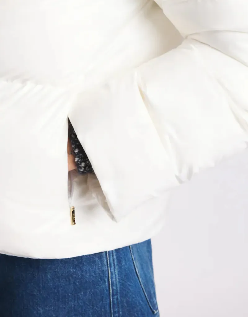 Hooded Down Jacket