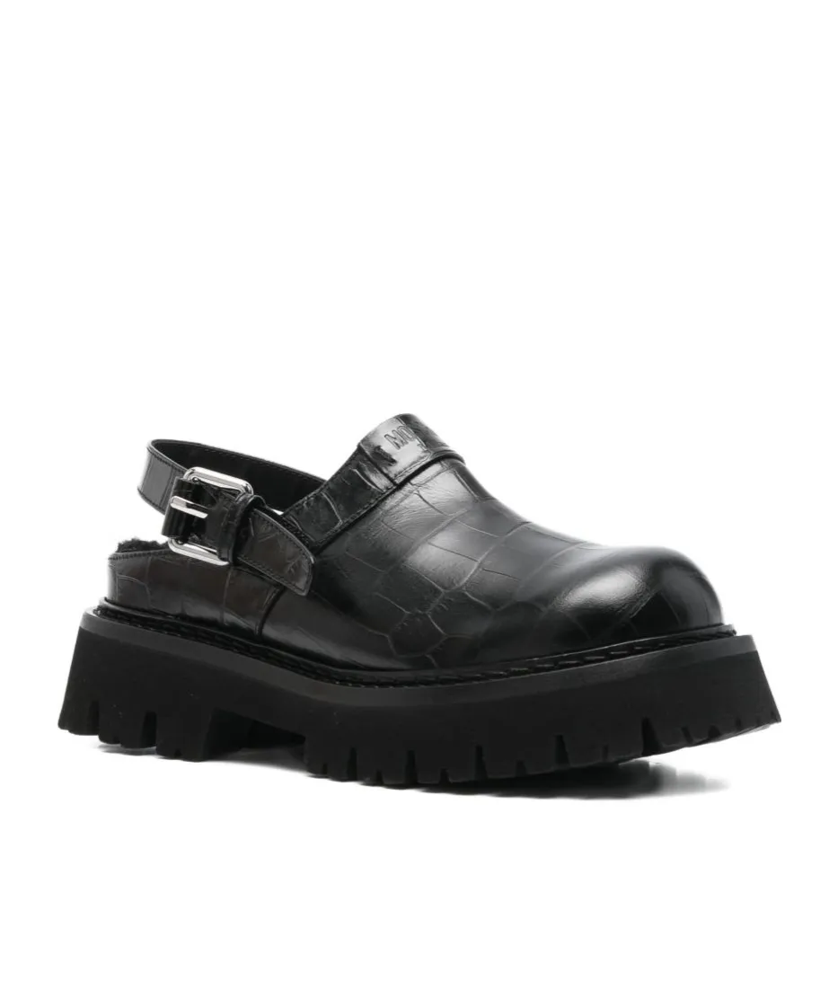 Round-Toe Sandals