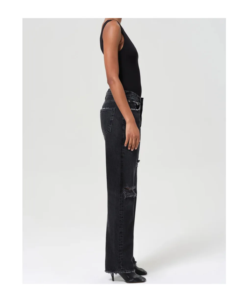 High-Waisted Jeans